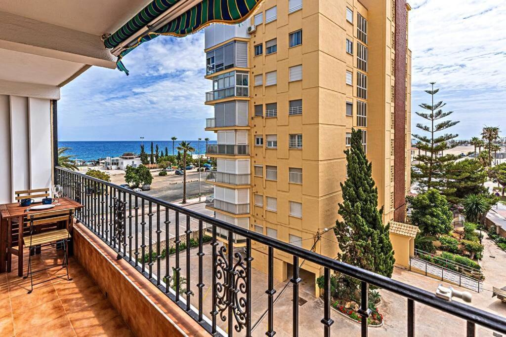 Sea Apartment Torre Del Mar Zewnętrze zdjęcie